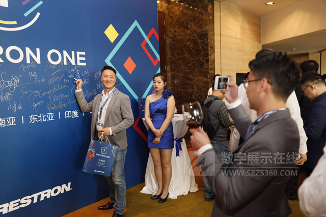 һ_ǻδƪ¡˼Crestron Oneʢھe